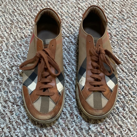 Burberry sneakers, women’s, size 10.5 - Picture 1 of 6